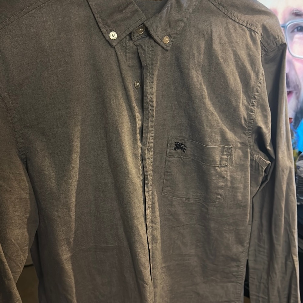 Burberry shirt used twice really nice